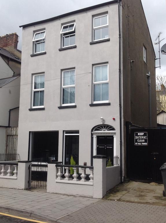 Princes House In The Walled City Londonderry Exterior foto